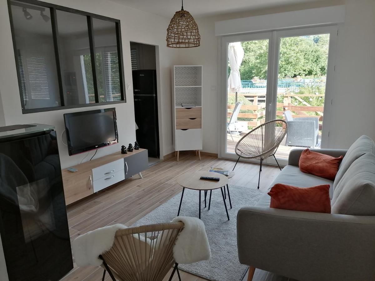 Le Petit Cabanon Villa Sapois  Exteriör bild